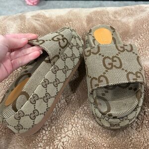 Gucci Brown & Beige GG Canvas Platform Slides